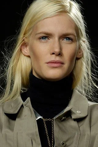 Look 19